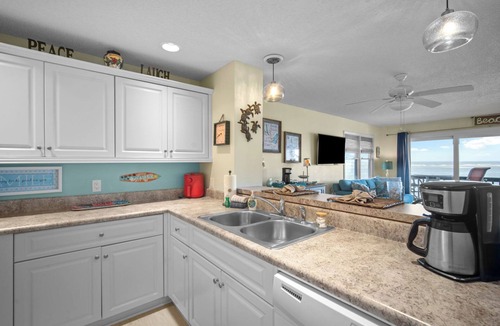 Saint Helena Island Villa | Hyp-Nautic Views, Cozy 1 BR/1.5 BA Condo 729 N Hampton Court