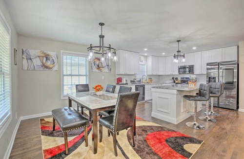 Pittsburgh House | Ideal ATL Stay < 3 Mi to Mercedes-Benz Stadium!