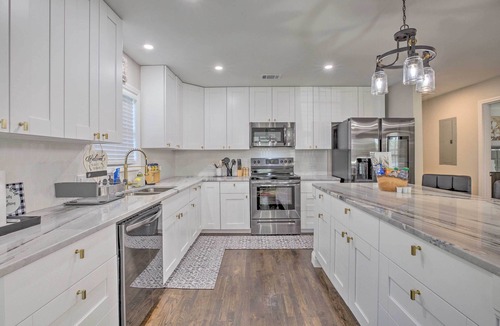 Pittsburgh House | Ideal ATL Stay < 3 Mi to Mercedes-Benz Stadium!