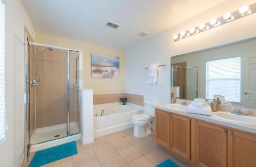 Legacy Park Villa | Ideal for Families - Arcade Gaming Room - South Facing Pool - Spa - Nr Disney - FREE Welcome Pack