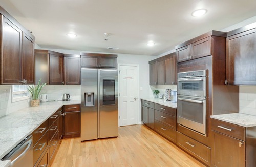 Inman House | Ideal for Reunions & Retreats: Brooks Getaway!