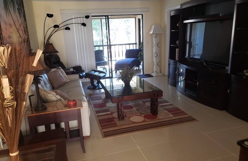 Pinellas Point Condo | If you love St Pete, this is he perfect place.