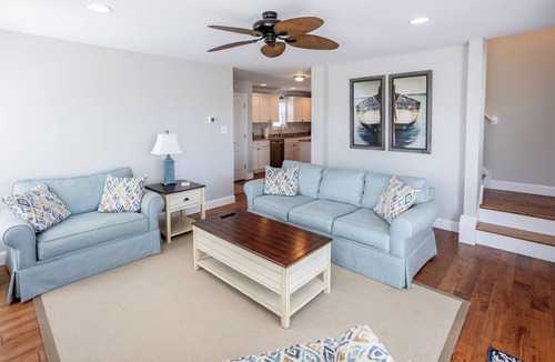 Townsend's Inlet House | Immaculate 6 Bed Home with Ocean and Bay Views