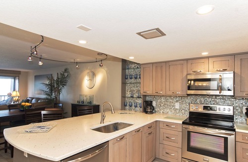 Indian Rocks Beach Condo | Immaculate Upscale Classy - Just Remodeled Direct Gulf Front 2BR/BA Paradise