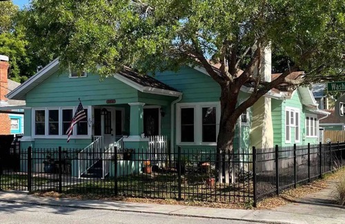 New Smyrna Beach House | In the Heart of Historic New Smyrna
