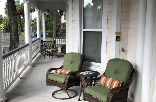 Historic Downtown Apalachicola House | In the Heart of Apalachicola~Walk Everywhere!~Vintage Rose Suite~Majestic Jewel