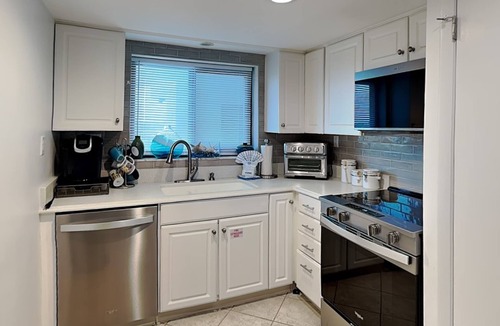 Ormond Beach Condo | Indies House 502 | Stunning Getaway