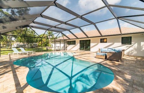Jupiter House | Indies Pool Paradise