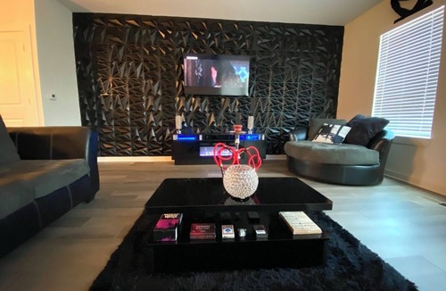 Covington House | Indulge in the unique experience offered by Kuffs N Kisses.