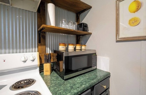 Fort Payne Apartment | Industrial Apartment # 2