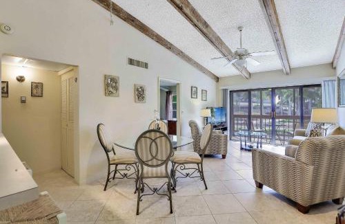 Marco Island House | Inland condo with pool and steps to beach/food/shops