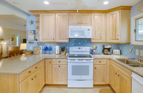West Beach Cottage | Inlet Cove Paradise #36