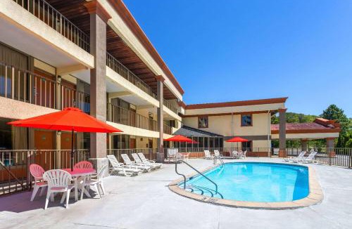 Galloway Hotel | Inn at Atlantic City Hotel & Banquet