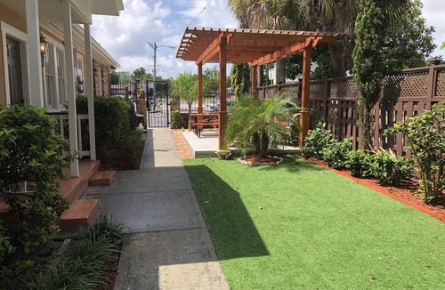 Tampa Heights Apartment | Inn The Heights - Apt. 7