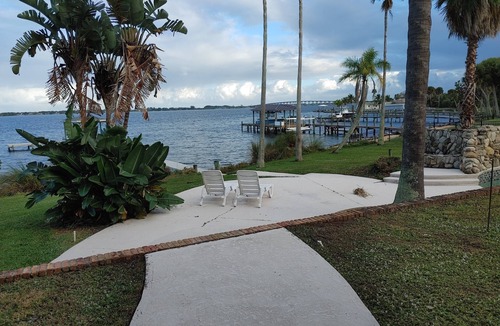 Tropic Apartment | Inter-Coastal1 Bed Room Apt . within villa on water w/pool, kitchen, sleeps 4