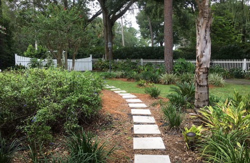 Girvin Apartment | Intercostal Waterfront Private Cottage Retreat Close to Mayo Clinic
