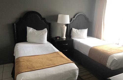 Florida Center Condo | International Drive - Two Bedroom 2 Bath Condo with Balcony