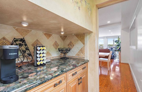 East Ocean Ave House | Intracoastal Vista I – Waterfront Retreat with Private Boat Dock & Pool