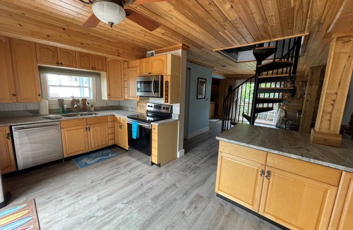 Placida House | Island Beach Barn - charming vacation house with bay/dock and beach access