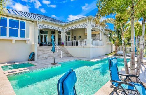 Island Estate House | Island Estate Waterfront Villa