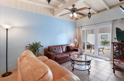 Anna Maria House | Island Gem A by Duncan Real Estate