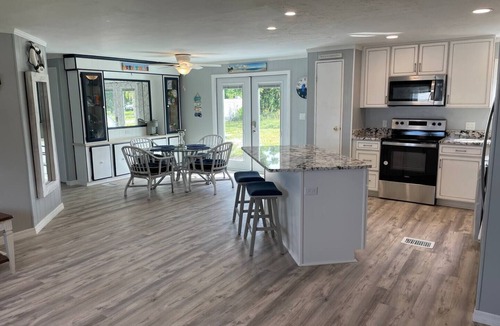 Bokeelia House | Island Getaway - Monthly Rental - 3 Queen Beds