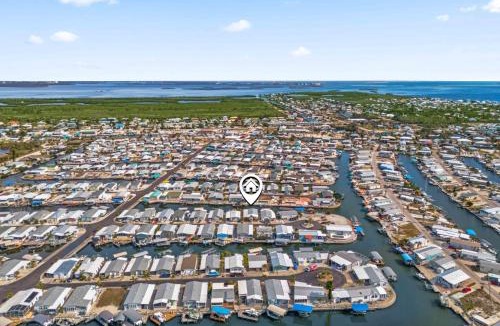 Saint James City House | Island Getaway
