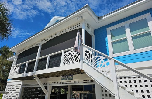 Jose's Hideaway House | Island Oasis/Hidden Beach House-Private pool