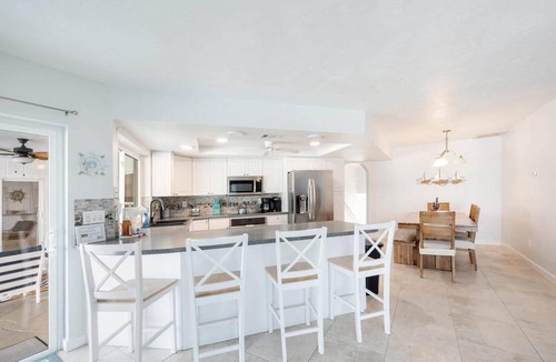 Marco Island House | Island Oasis-Waterfront Pool home! 10 min walk to the beach!