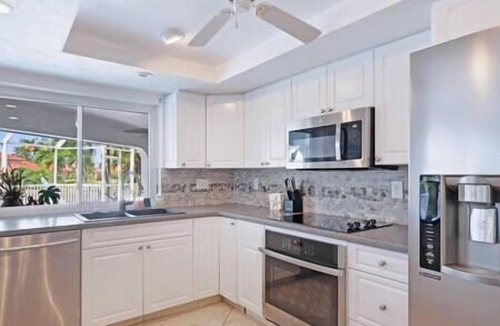 Marco Island House | Island Oasis-Waterfront Pool home! 10 min walk to the beach!