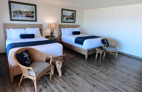 East End Hotel | Island Suites - Beachfront, boutique hotel, walk to lighthouse, dining & more