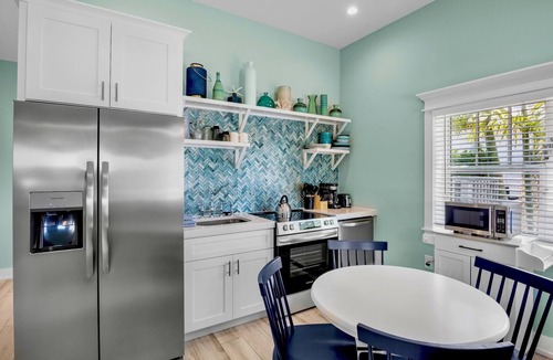 Holmes Beach Villa | Island West Villa! Pool, BBQ, and Walk to Beach!
