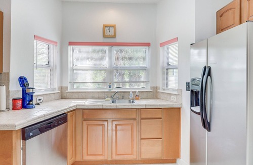 Neptune Beach House | Jacksonville Beach Townhome: Steps to the Sand!