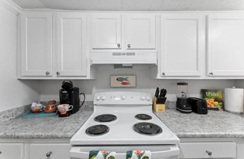 Jacksonville Beach House | Jax Bch Home 3/2 w/Pets