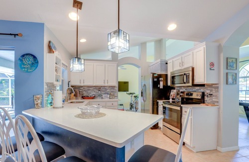 Jensen Beach House | Jensen Beach Home w/Heated Pool!