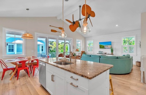 Anna Maria House | Jersey Girl by Duncan Real Estate