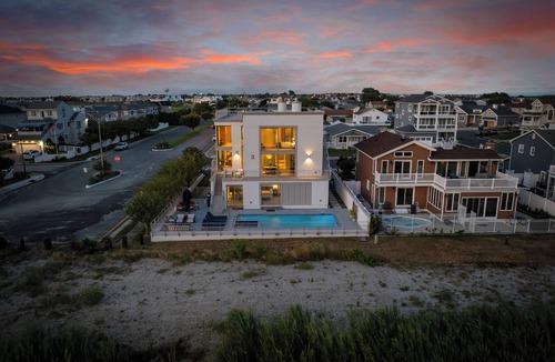 Southend House | Jersey Shore | Ocean View, Pool & BBQ Area