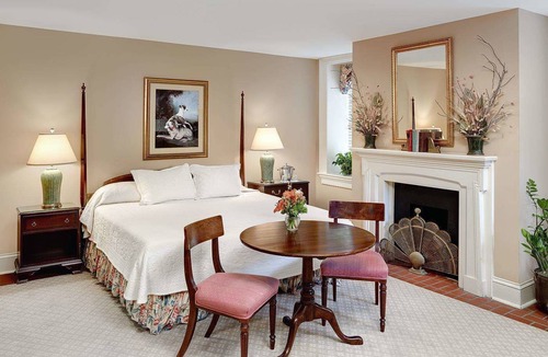 South of Broad Bed & Breakfast | John Rutledge House Inn Charleston