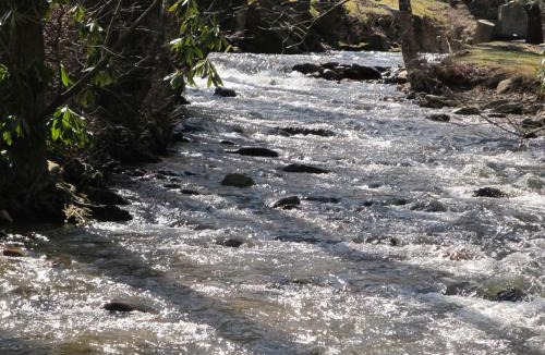 Valley Creek Run Hotel | Jonathan Creek Inn