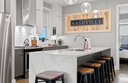 Hadley - Washington House | July Specials! Gather & Celebrate Rooftop Views