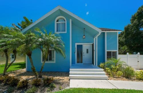 Jupiter Landing House | Jupiter Retreat W Private Pool