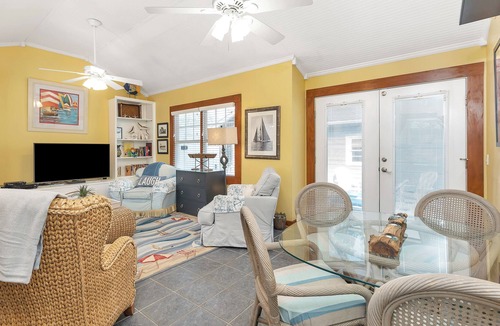 Saint Simons Island House | Just a short walk to the beach and village makes this the perfect island getaway!