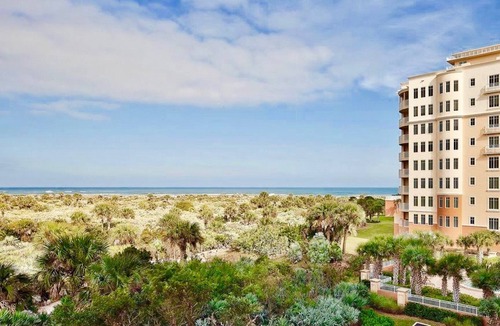 New Smyrna Beach Condo | Just Available: Luxury Condo for February-May 2025