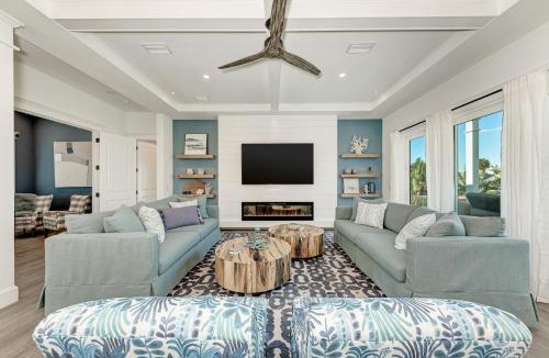 Holmes Beach House | Just Beachy managed by Beach Retreats