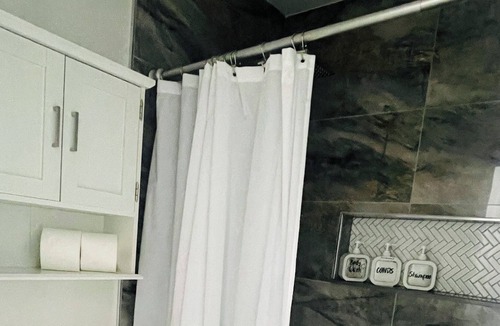 Orlando House | just minutes from park’s, and others attractions, 6ml from UCF, Family -sized!