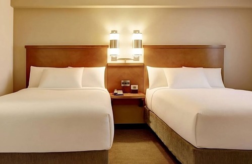 Gwinnett Place Hotel | Just What You Were Looking For! Pet Friendly Unit w/Bfast Near Sweet Water Park