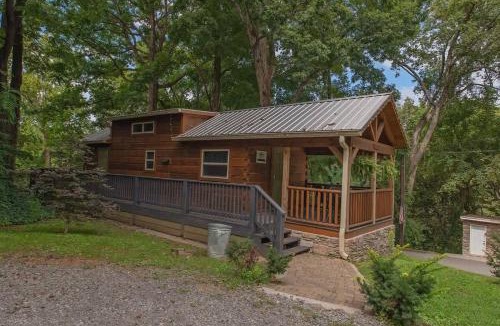 Lookout Valley Neighborhood Association House | Kai Cabin Wauhatchie Woodlands Close To Downtown