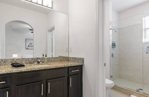 Davie Apartment | Kasa | Family Friendly 3BD Near Davie Golf Club | Fort Lauderdale