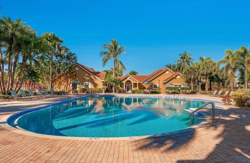 Delray Beach Apartment | Kasa | Kickback & relax in the sun | Delray Beach