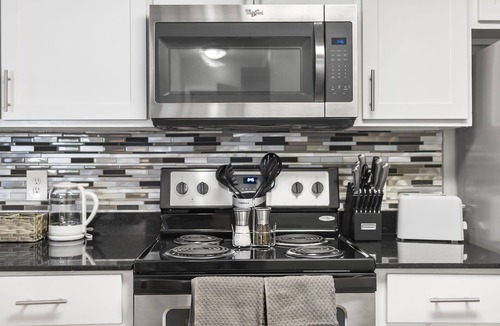 Delray Beach Apartment | Kasa | Modern 1 BD + Self Check-In | Delray Beach